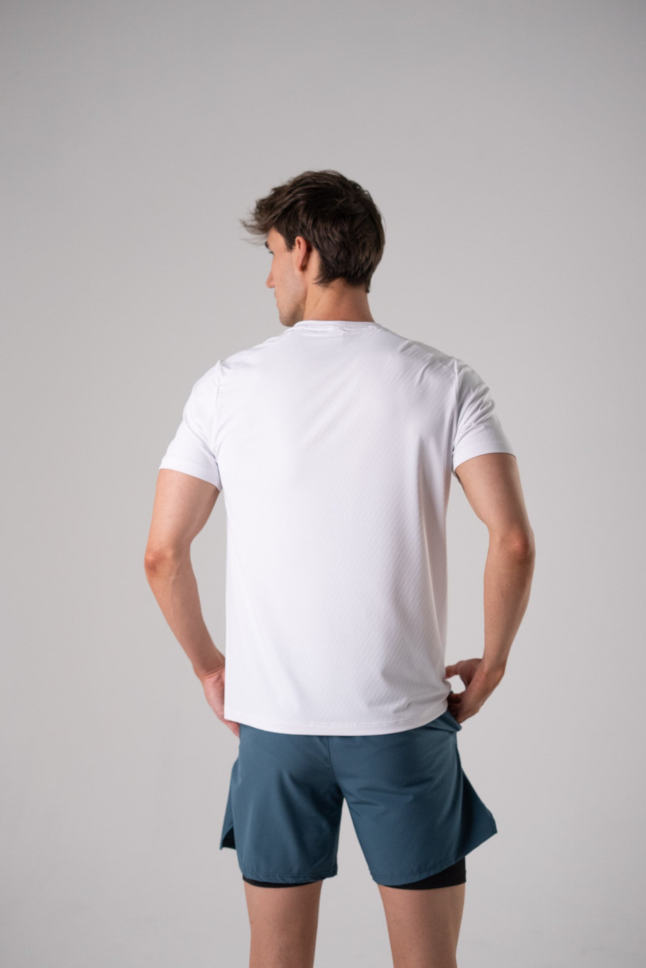 ALIVE strong tee